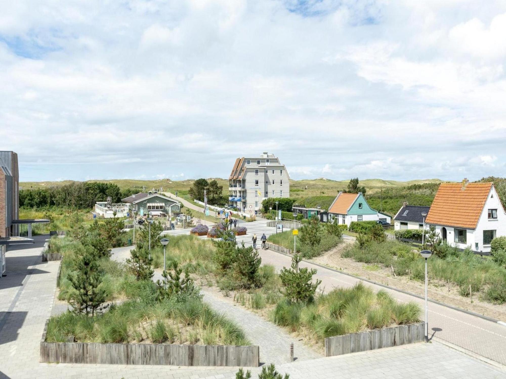 Beachside Apartment At Foot Of Dunes Каллантсог Екстер'єр фото